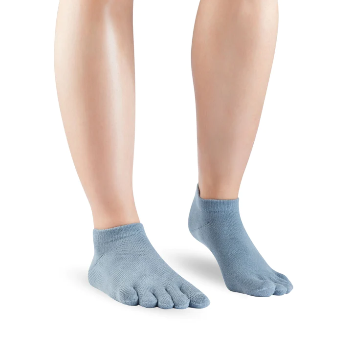 Knitido Essentials Sneaker Gris Azulado - Imagen 3