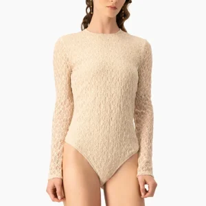 Body en tono beige
