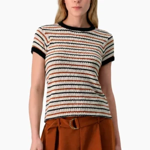 Blusa Ivonne tejida de manga corta