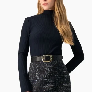 Blusa Ivonne marino de manga larga
