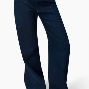 Jeans amplio de un boton