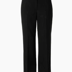 Pantalon capri con bolsillos