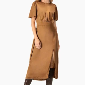 Vestido midi liso de manga corta