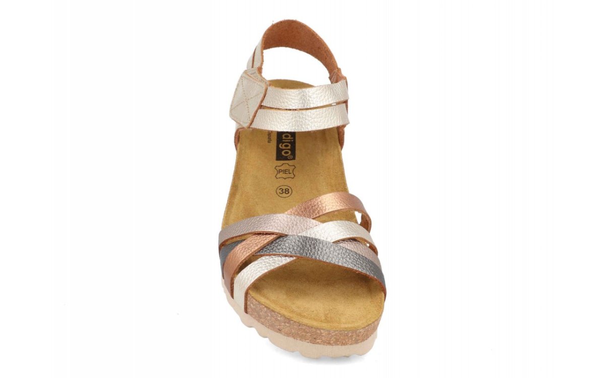 Sandalia de piel para mujer modelo 12776 con tiras cruzadas y cuña de corcho - Imagen 4
