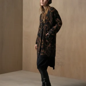 ABRIGO JACQUARD CON HEBILLA MARRÓN