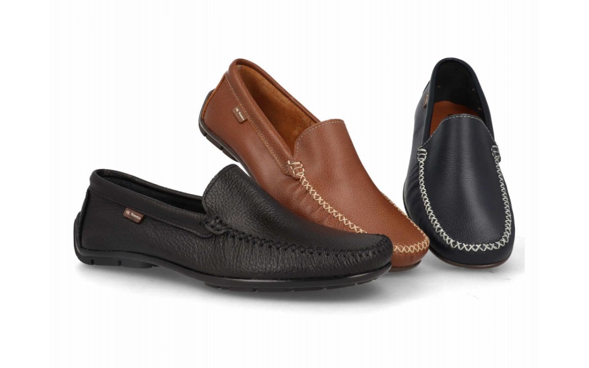 Mocasín de piel para hombre modelo 2001 disponible en marino, negro y cuero