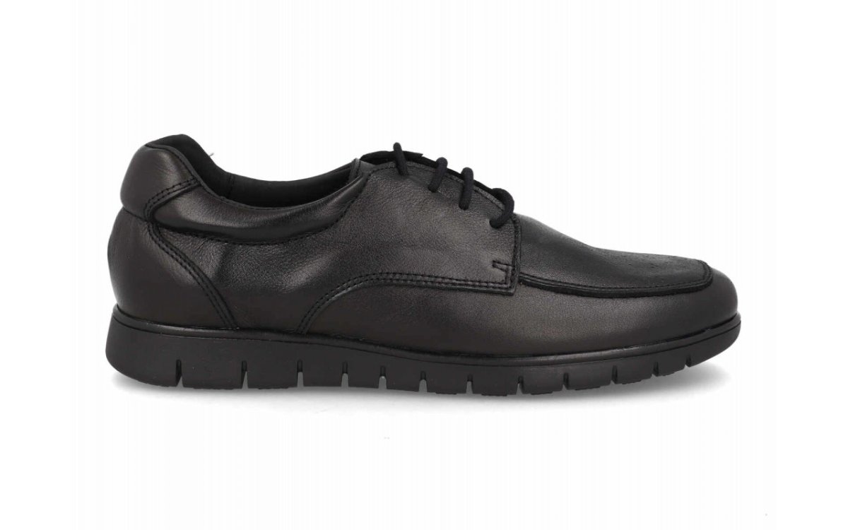 Zapato de piel para hombre modelo 2490 con cordones en color negro - Imagen 6