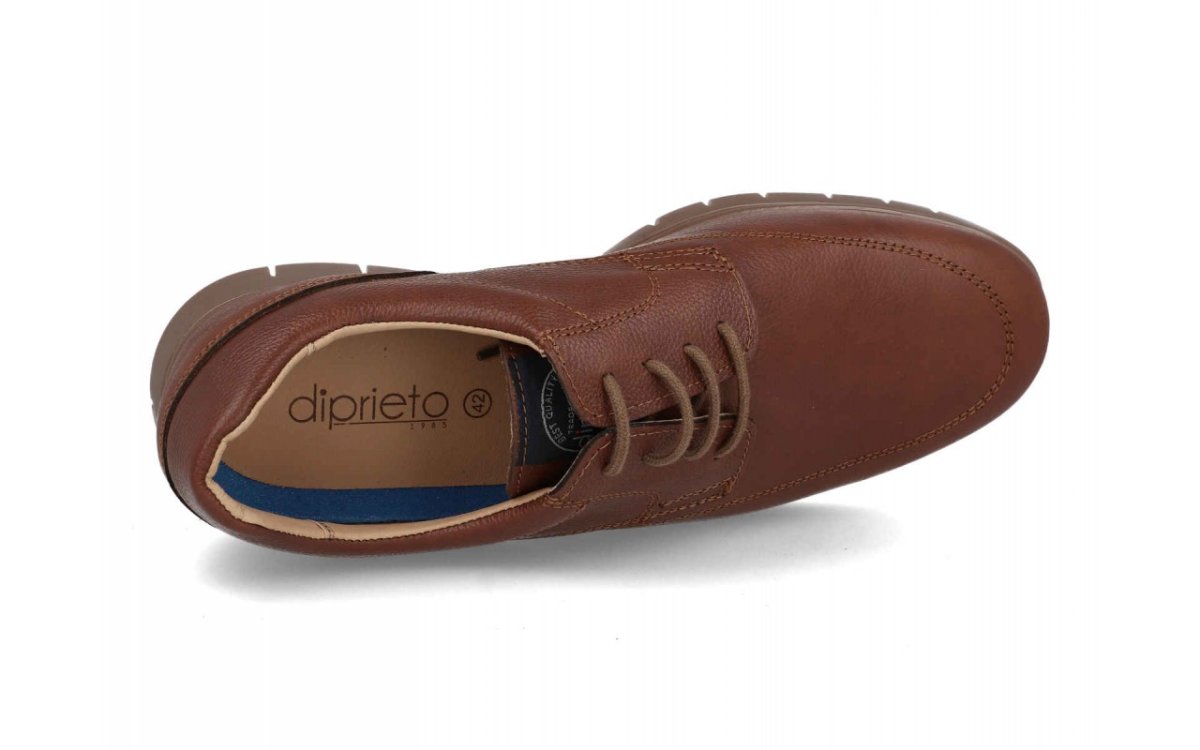 Zapato de piel para hombre modelo 2492 con cordones en colores negro y cuero - Imagen 4