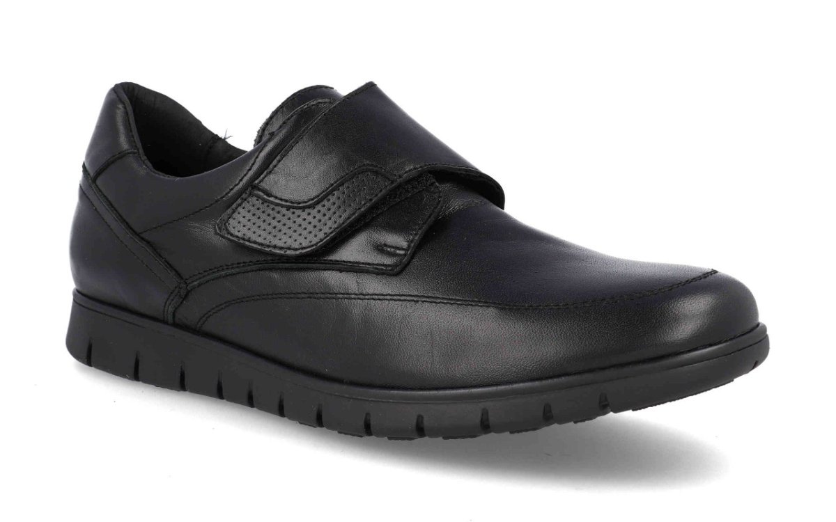 Zapato de piel para hombre modelo 2494 con doble cierre de velcro en color negro