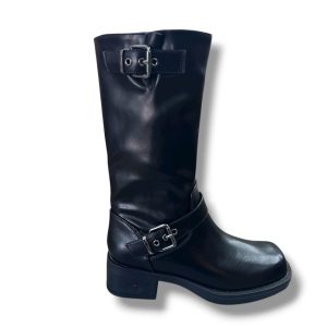 25317 Bota para señora tipo motorista con cremallera lateral de color negro