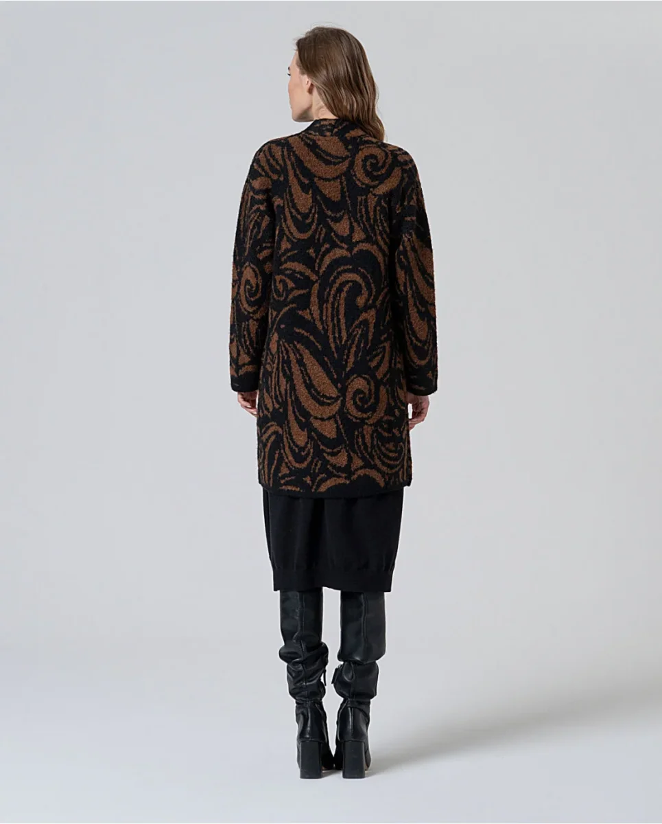 ABRIGO JACQUARD CON HEBILLA MARRÓN - Imagen 6