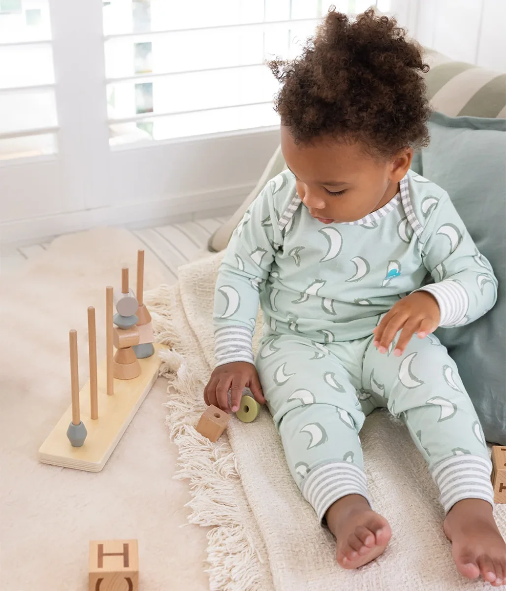 Conjunto de pijama para niños de manga larga de algodón Olive Eclipse