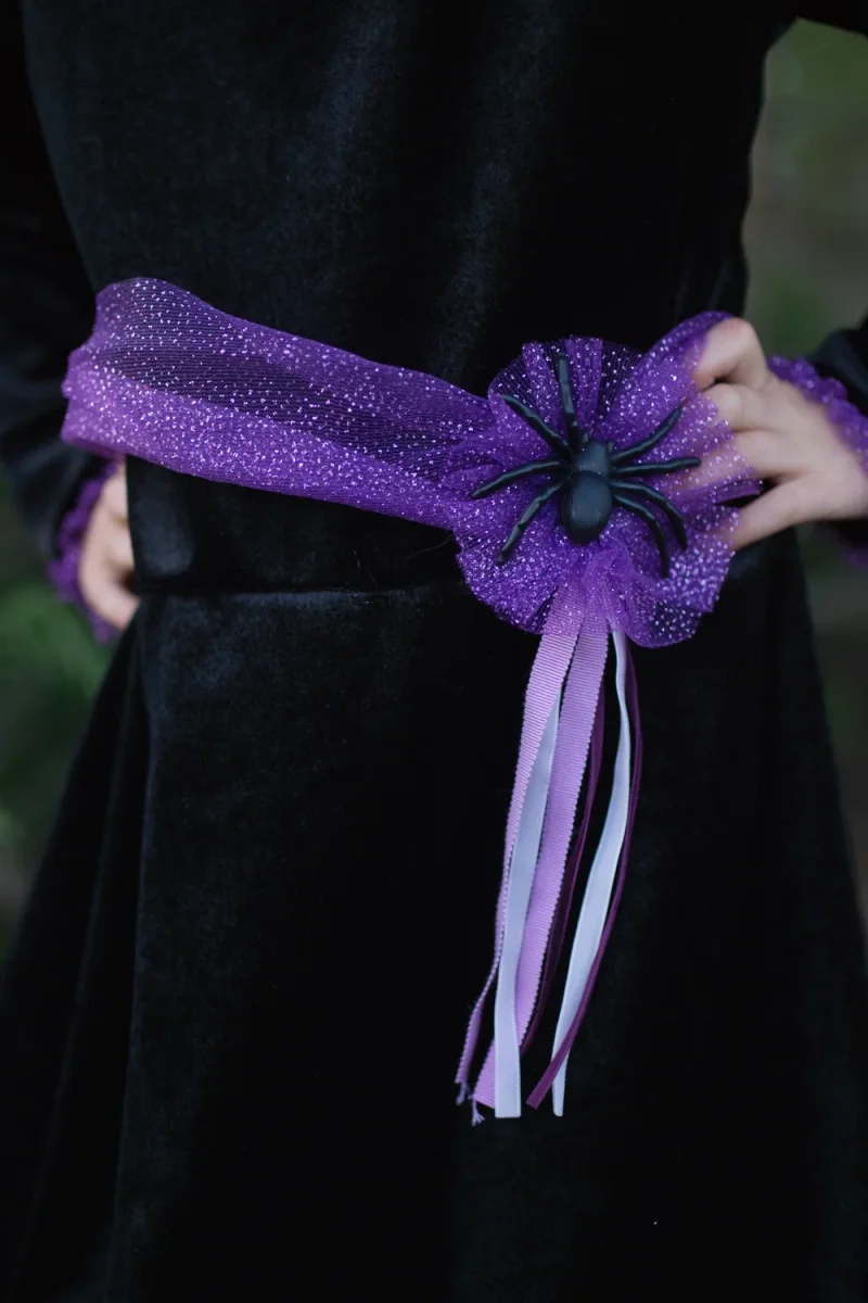 Disfraz de bruja Vera de terciopelo con sombrero- GREAT PRETENDERS - Imagen 6