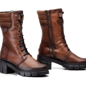 5790 Bota media caña para señora en piel con cordones y cremallera lateral de color cuero, piso urbano ( hecho en España)