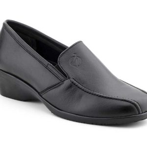 608 Mocasín con cuña para señora en piel de color negro ( hecho en España)