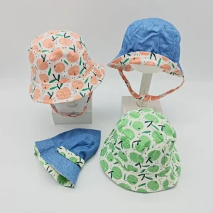 Gorro tenis manzanas reversible tejano BB- MONNUAGE