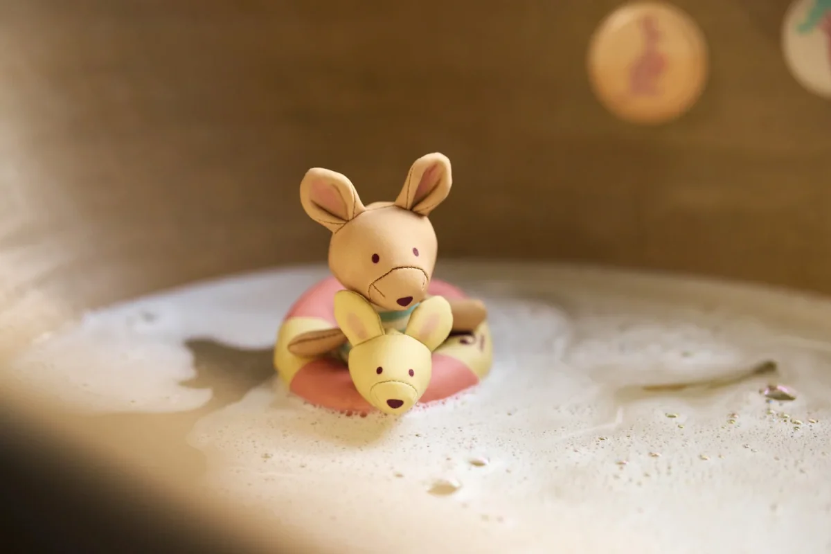 Muñeca de Baño flotante Canguro- JOLLEIN - Imagen 8