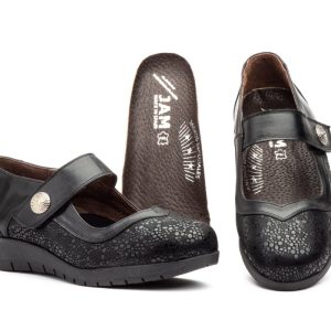 784 Francesita para señora con velcro y plantilla extraible en piel de color negro ( hecho en España)