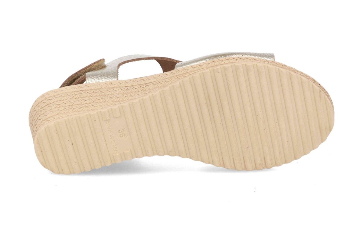 Sandalia de piel para mujer modelo 9925 con cuña de esparto y corte ergonómico - Imagen 6