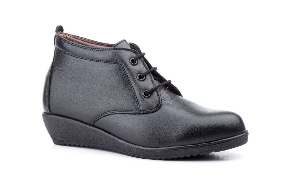 AE 398 Botín para señora en piel con cuña y cordones de color negro ( hecho en España) - Imagen 2