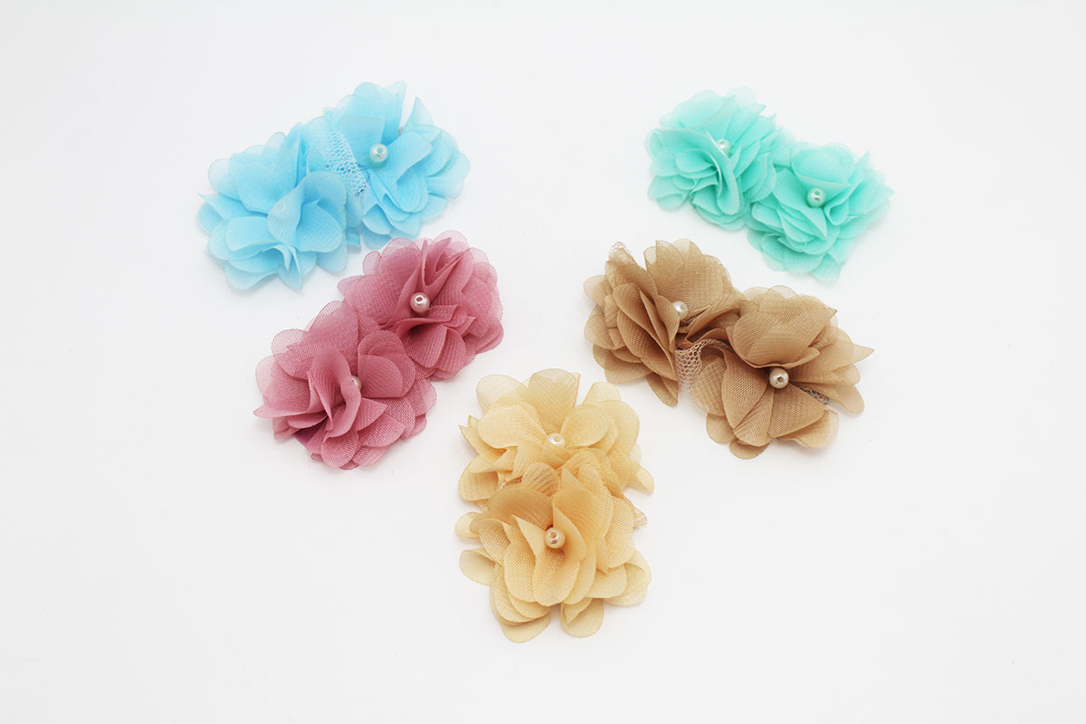 Adorno flor perla clip zapatos