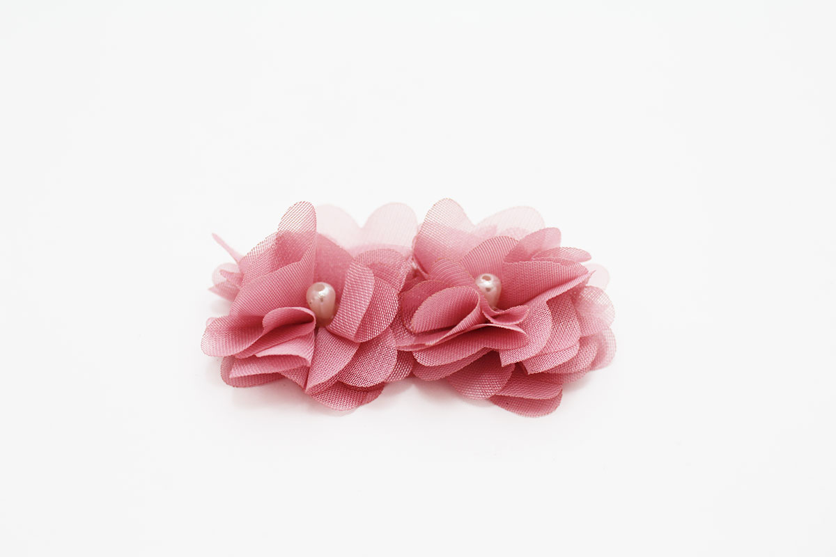 Adorno flor perla clip zapatos - Imagen 5
