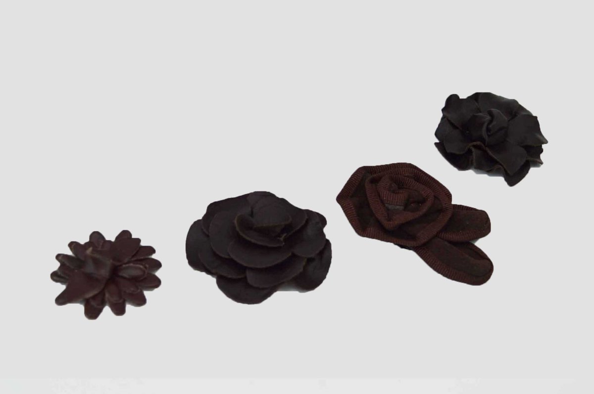 Adornos de piel en marron chocolate para zapatos - Imagen 7