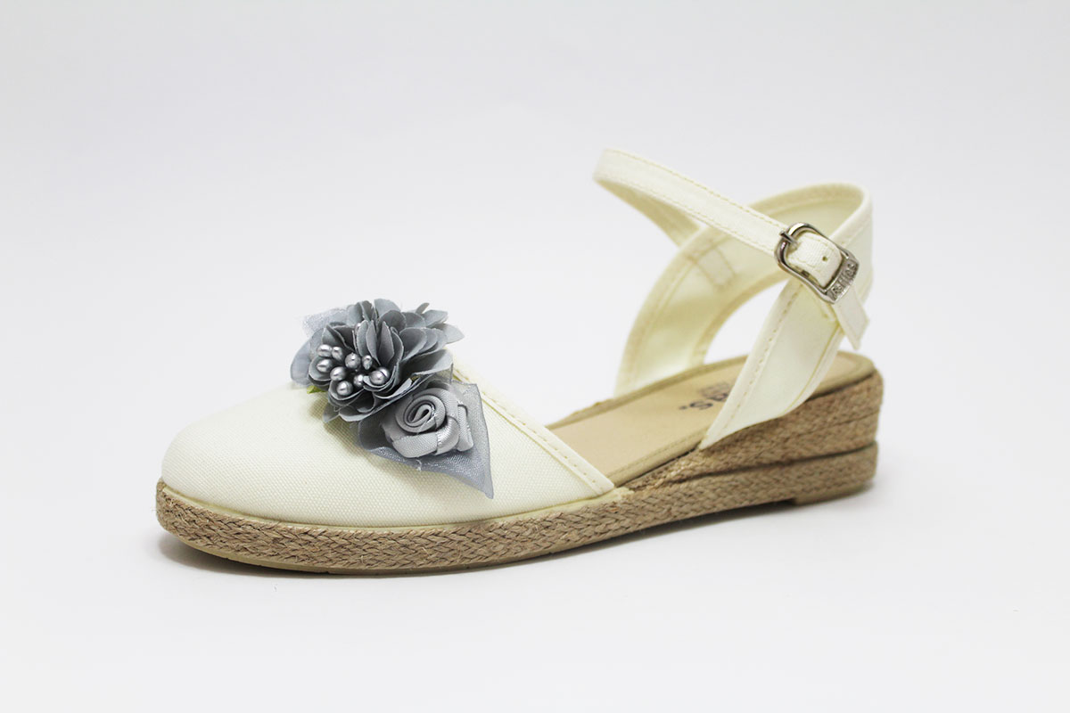 Alpargata con hebilla flor gris niña - Imagen 3