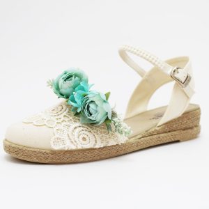 Alpargata bordada beige flor verde menta