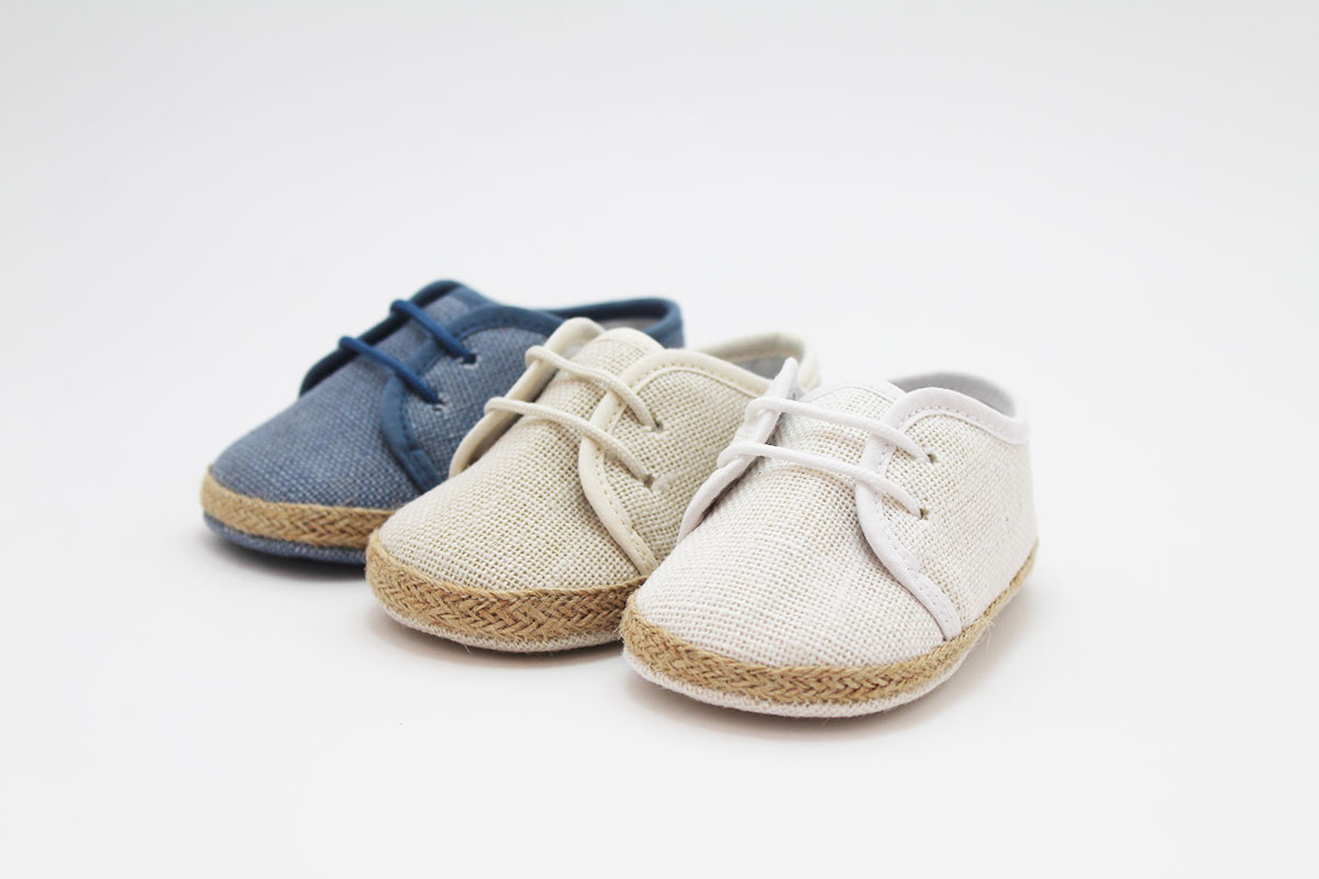 Alpargatas bebé cordones lino - Imagen 2