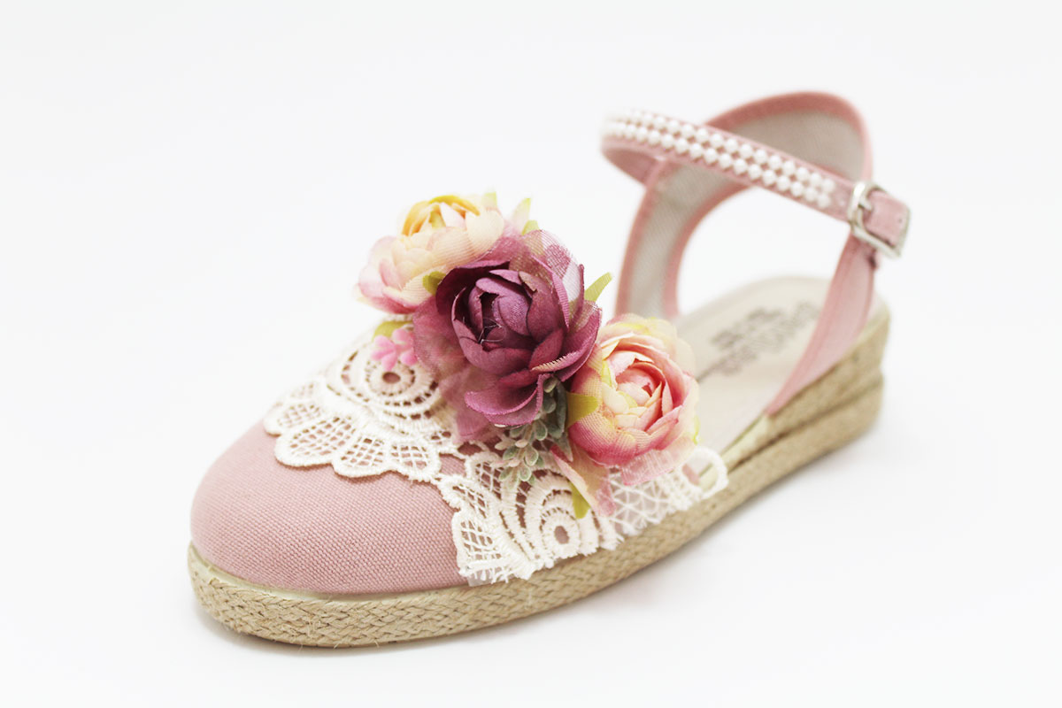 Alpargata rosa bordado beige y adorno - Imagen 3