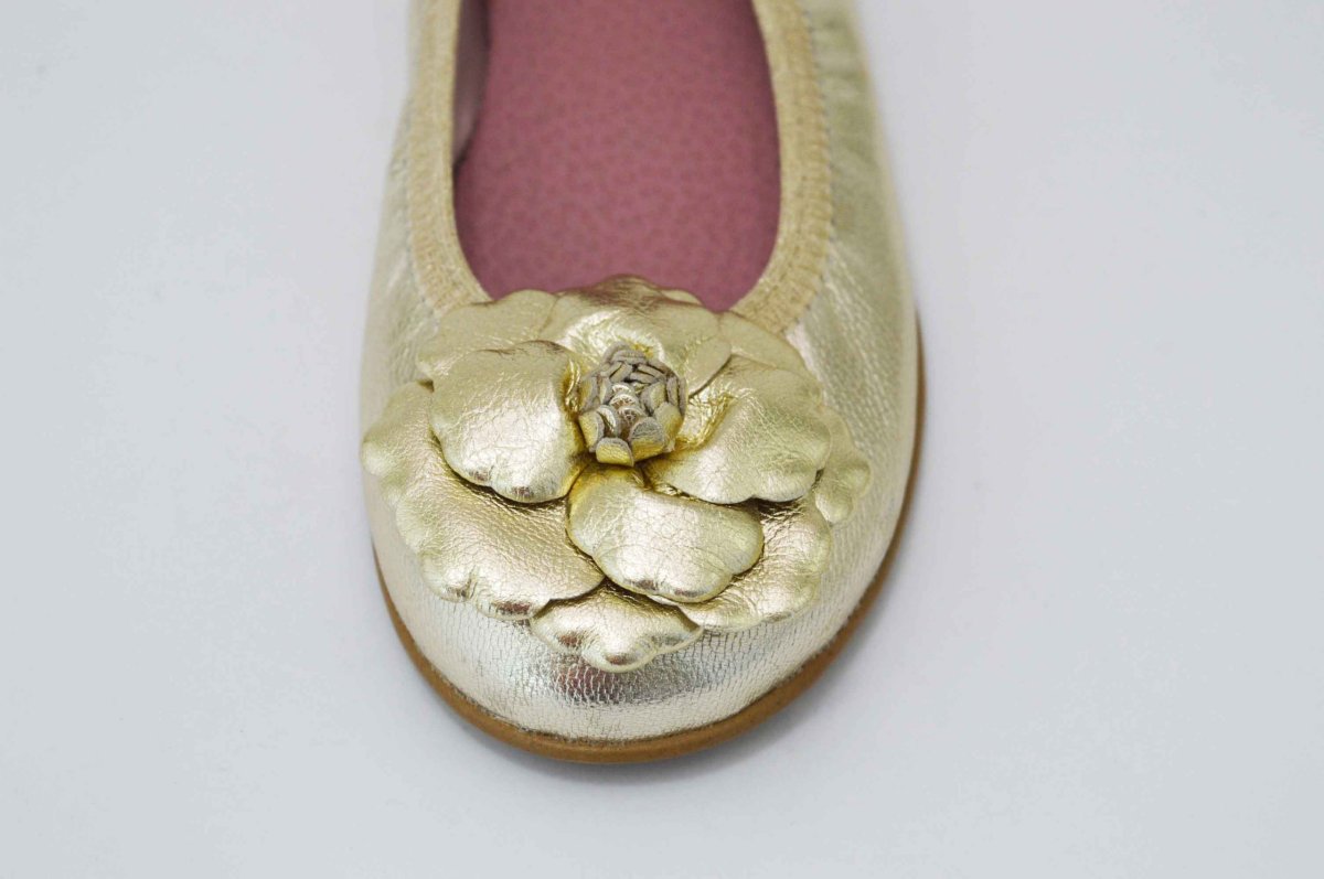 Bailarinas doradas con adornos flor - Imagen 9