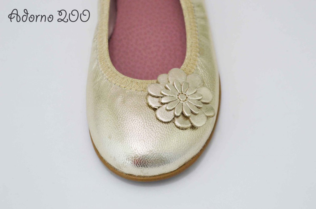 Adornos flor de piel en dorado para zapatos - Imagen 9