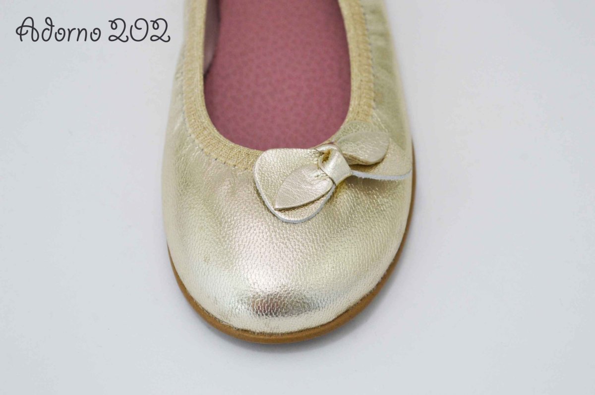 Adornos lazo de piel en dorado para zapatos - Imagen 9