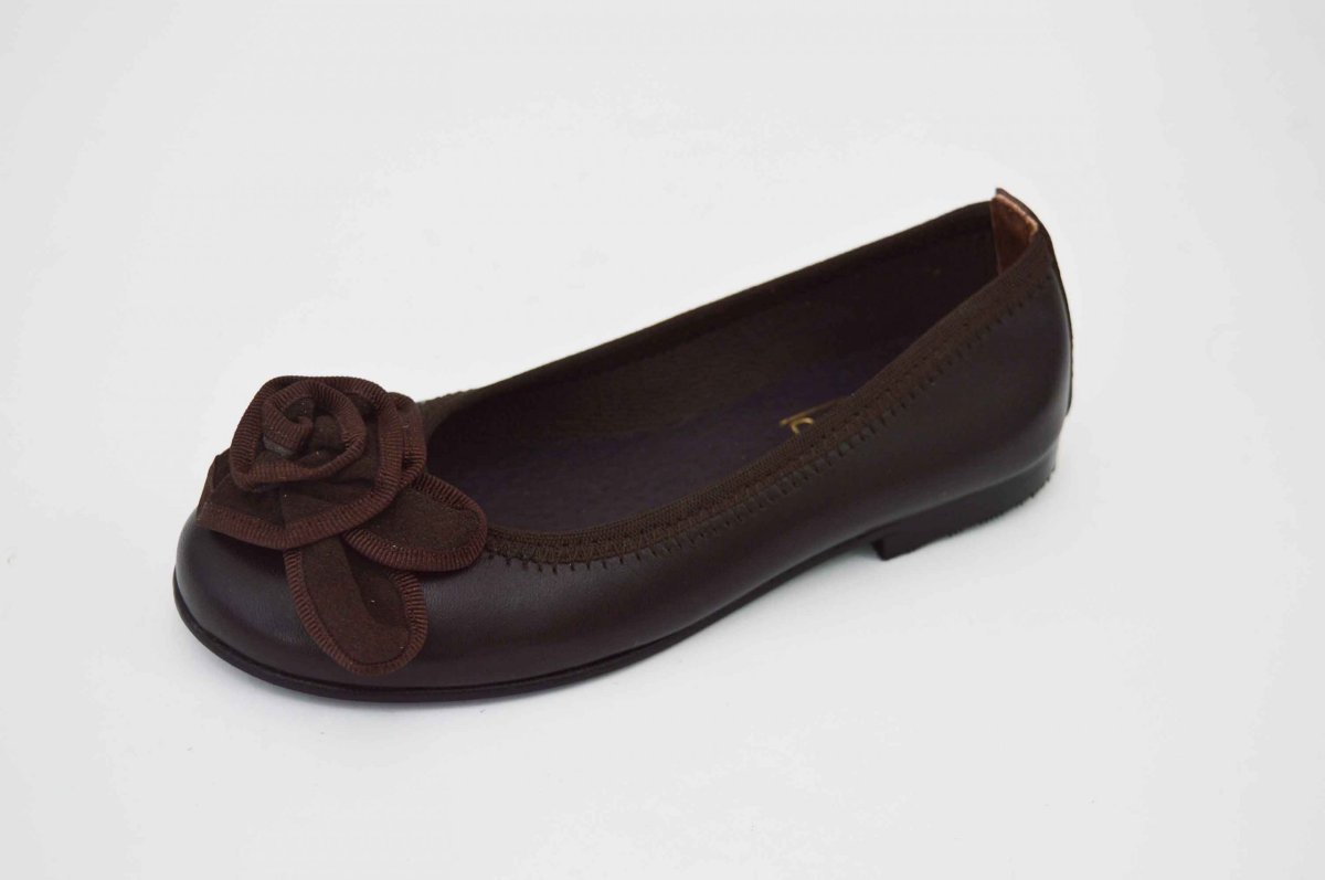 Bailarinas marrón chocolate con adornos - Imagen 3
