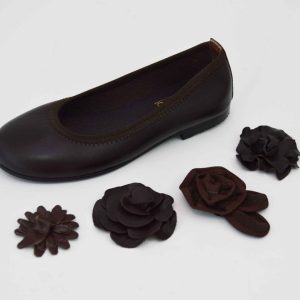 Bailarinas marrón chocolate con adornos