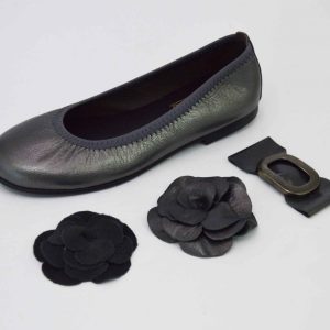 Bailarina metalizado gris con adornos