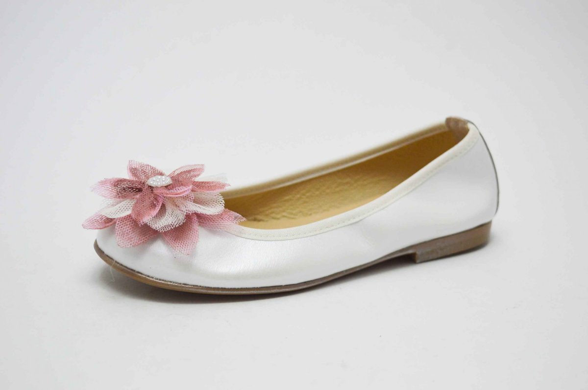 Bailarina nacarado blanco flor rosa palo niña