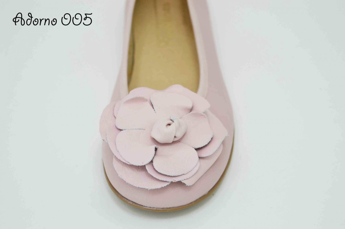 Adornos de piel en rosa para zapatos - Imagen 4