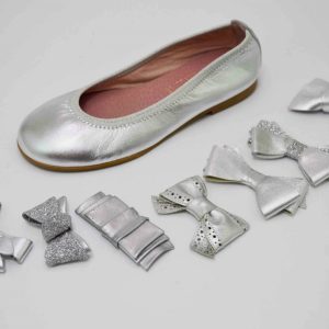 Bailarinas plata con adornos lazo