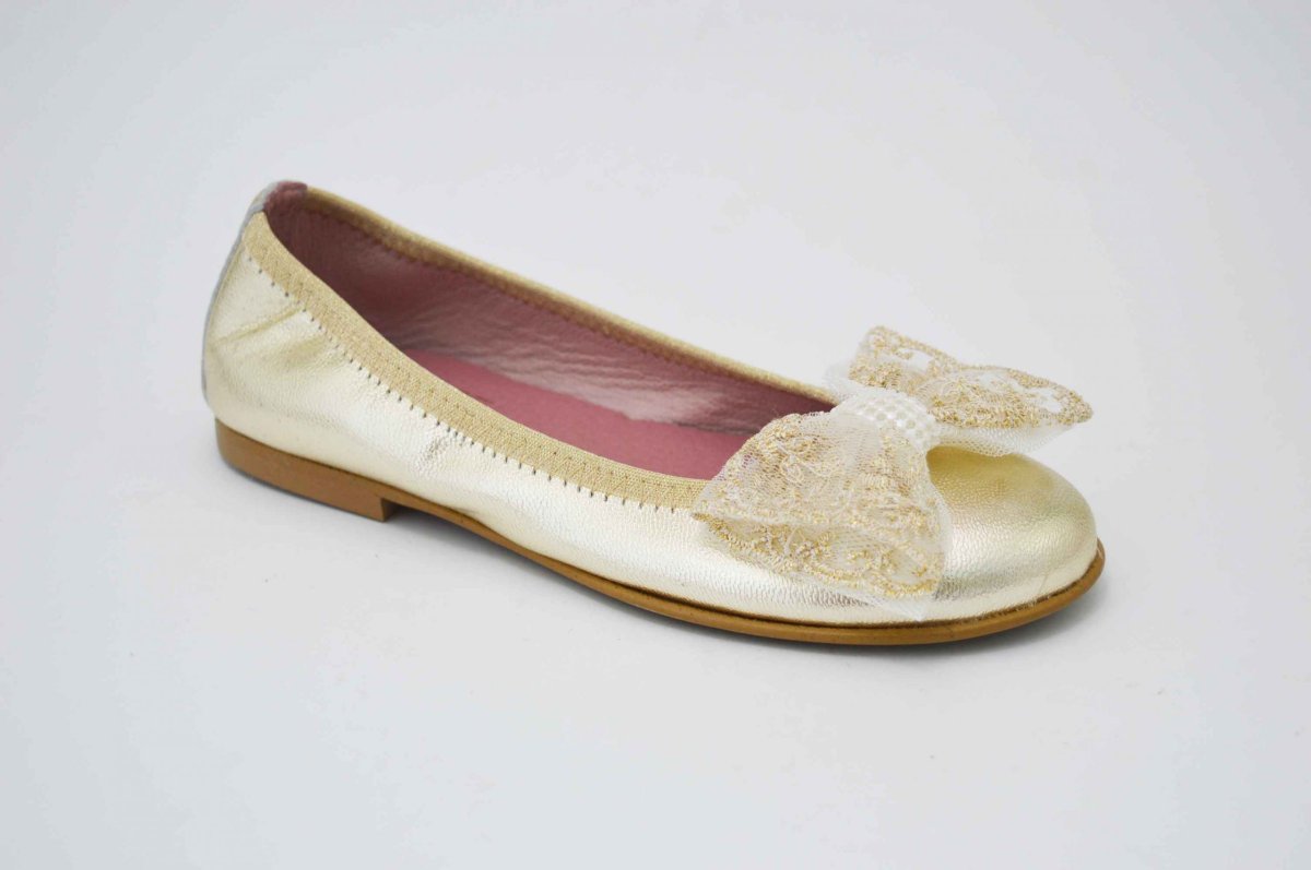 Bailarinas doradas con adornos de tela - Imagen 3