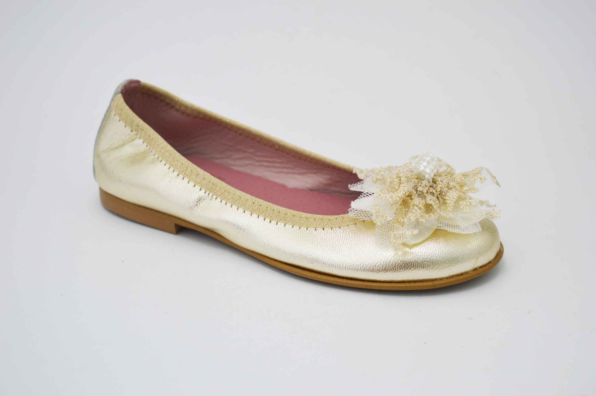 Bailarinas doradas con adornos de tela - Imagen 7