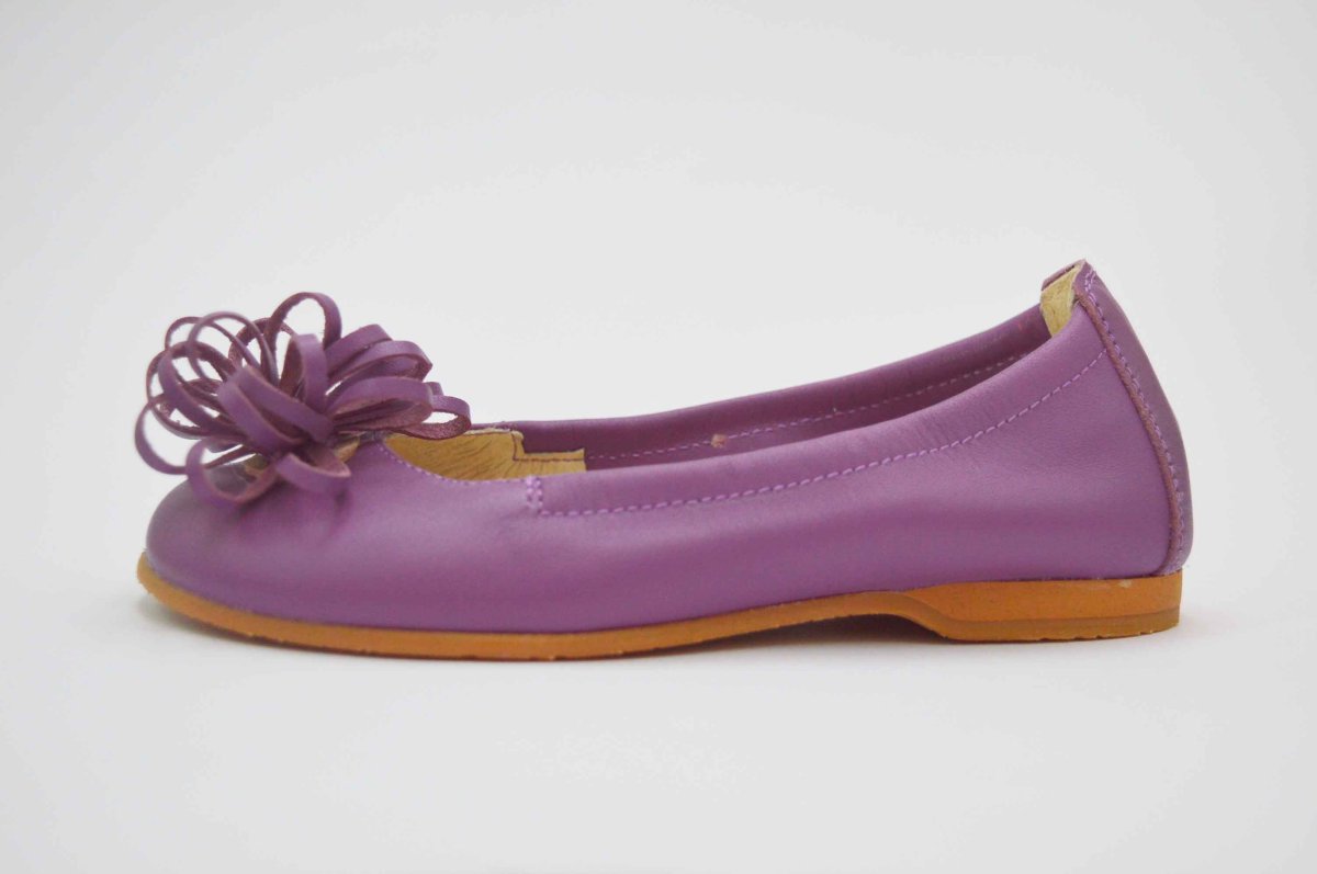 Bailarina niña morada - Imagen 4