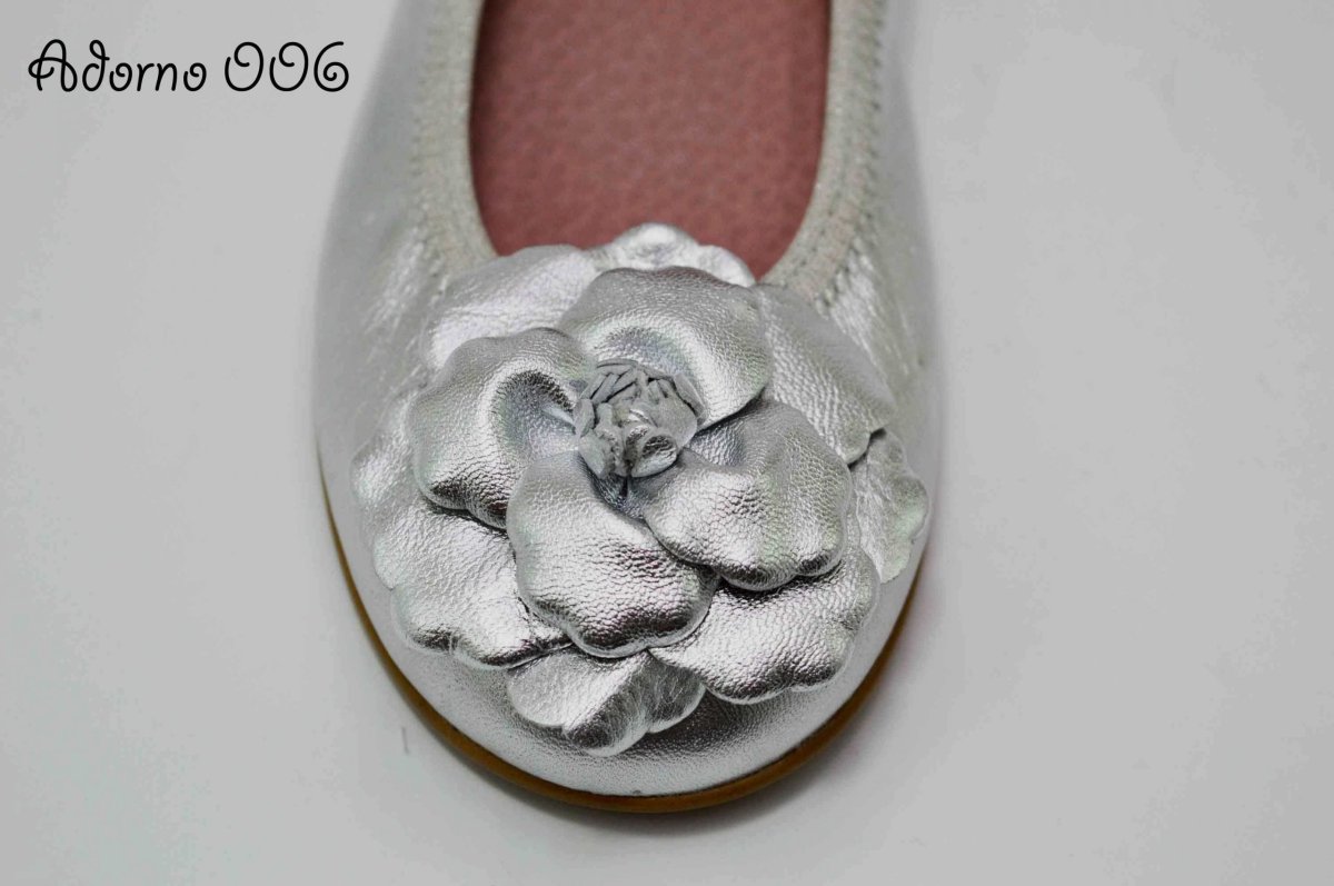 Adornos flor de piel en plata para zapatos - Imagen 6