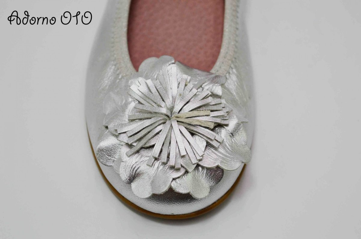 Adornos flor de piel en plata para zapatos - Imagen 9