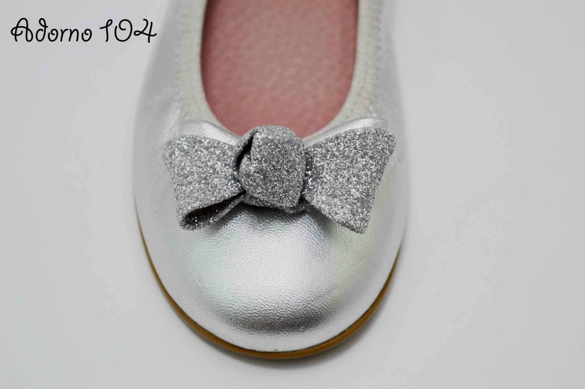 Adornos lazo de piel en plata para zapatos - Imagen 9