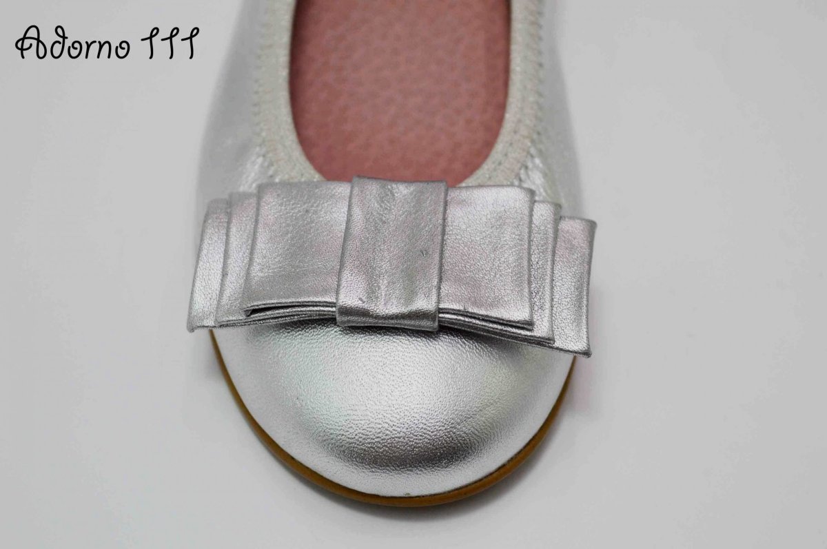 Adornos lazo de piel en plata para zapatos - Imagen 4
