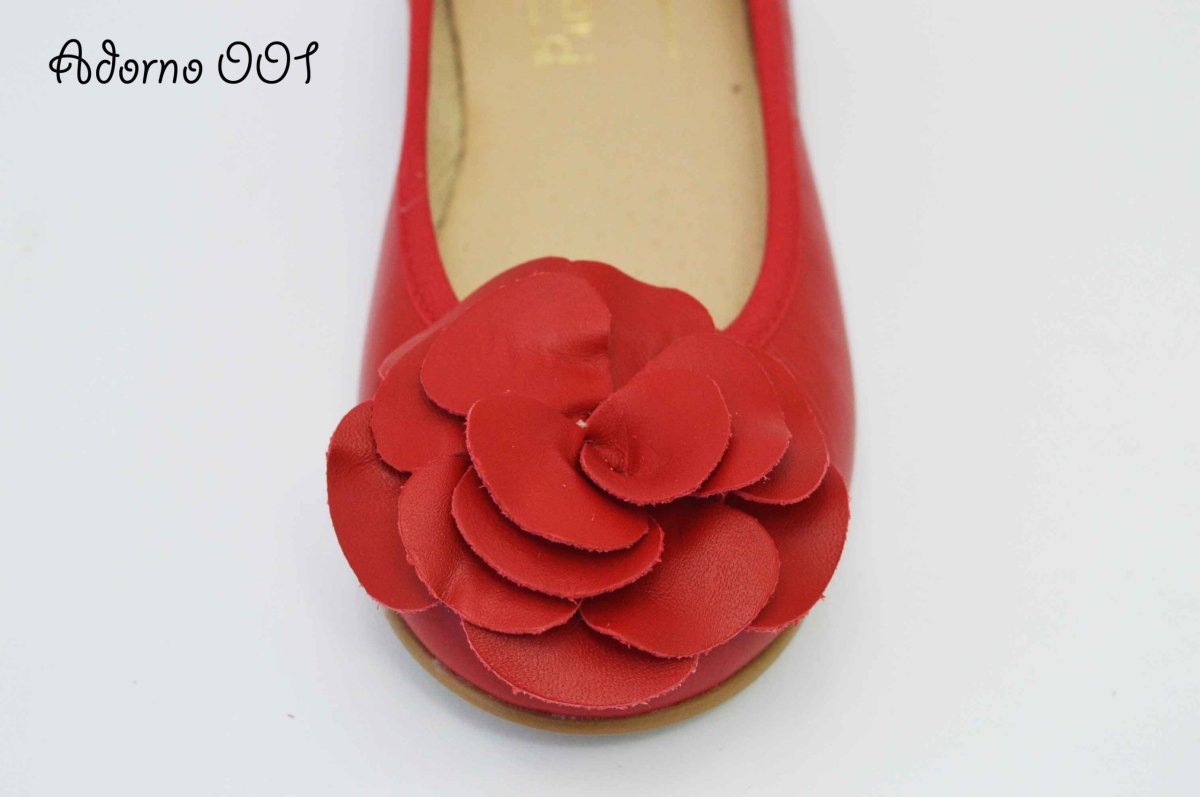 Adornos flor de piel en rojo para zapatos - Imagen 4