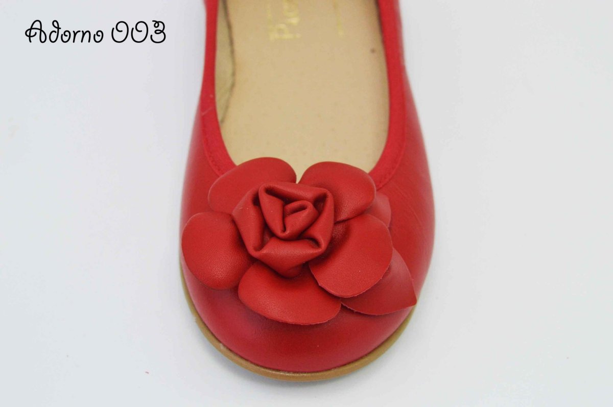 Adornos flor de piel en rojo para zapatos - Imagen 6