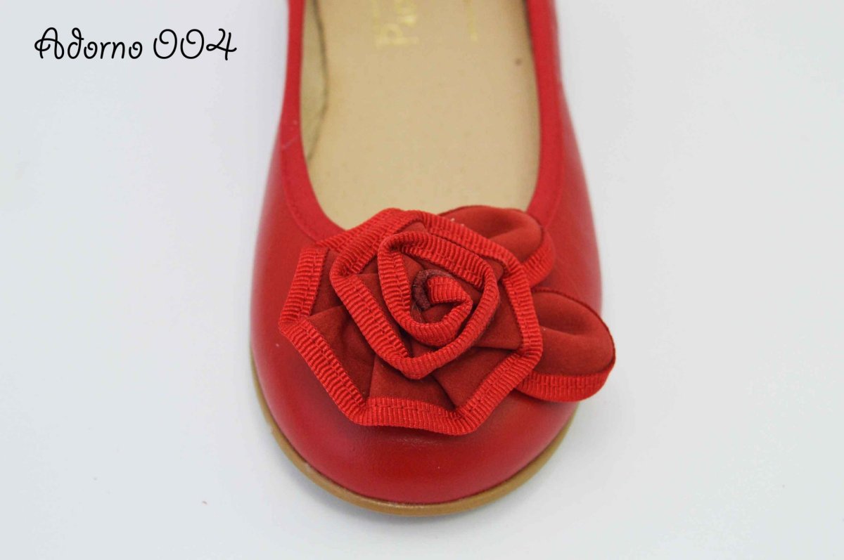 Adornos flor de piel en rojo para zapatos - Imagen 7